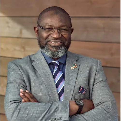 Dr Ahmed Ogwell