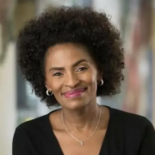 Nunu Ntshingila
